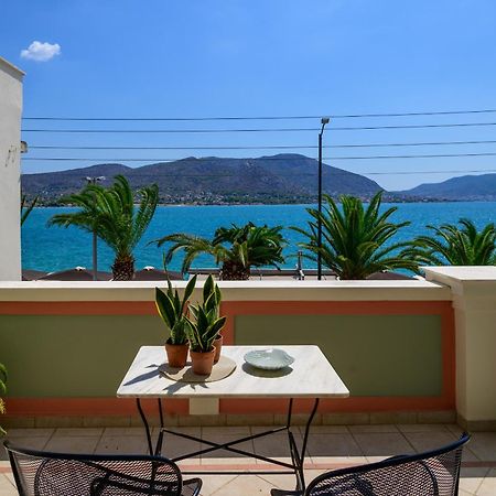 Seaside Apartment Salamís Eksteriør bilde