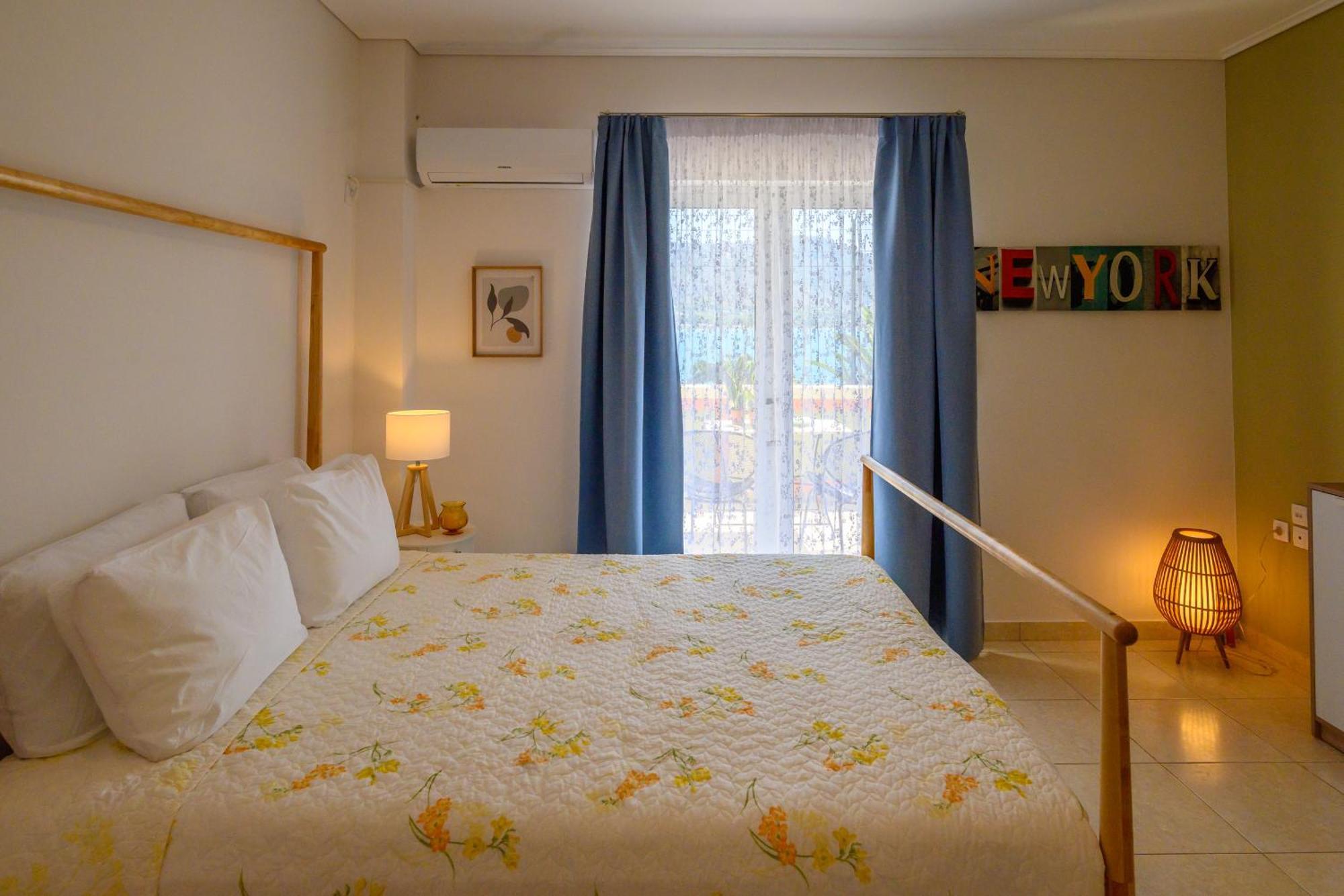 Seaside Apartment Salamís Eksteriør bilde